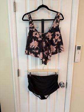 ⭐️ SALE ⭐️ Floral Black & Pink Flounce Tankini Top with Black High Waist Bottoms